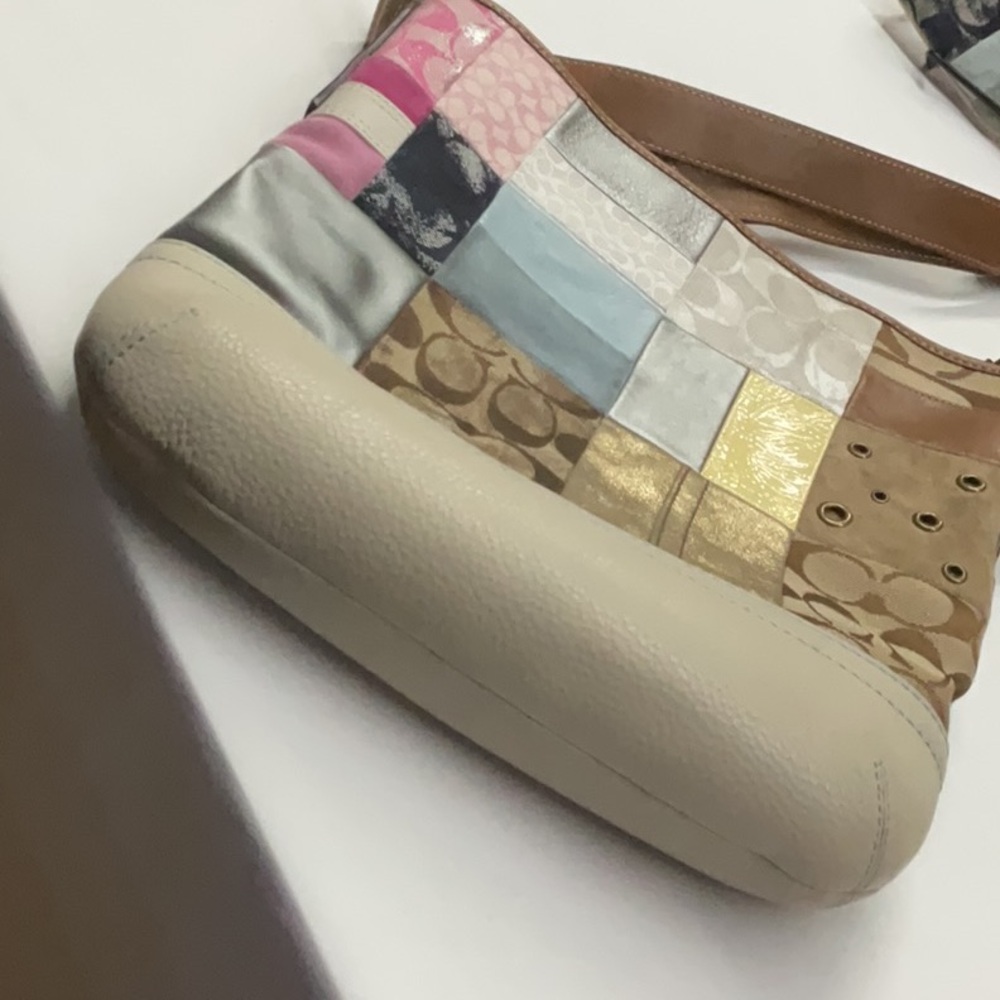 Coach Y2K 🤎💙 Multicolor Shoulder Bag W/Patchwork Design EUC - Picture 6 of 11
